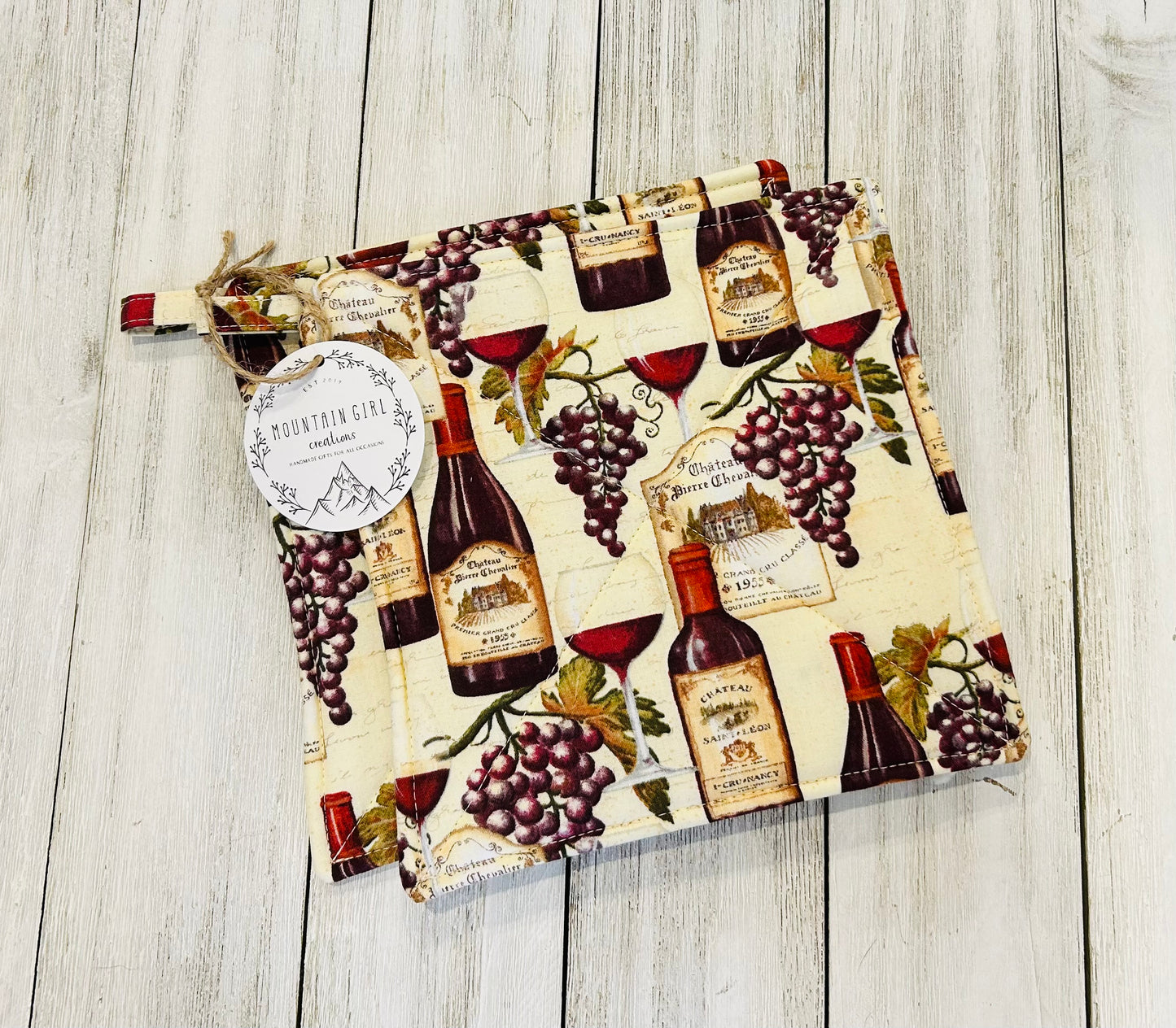 Potholder Set - Wine Themed - Cream Wine Bottles