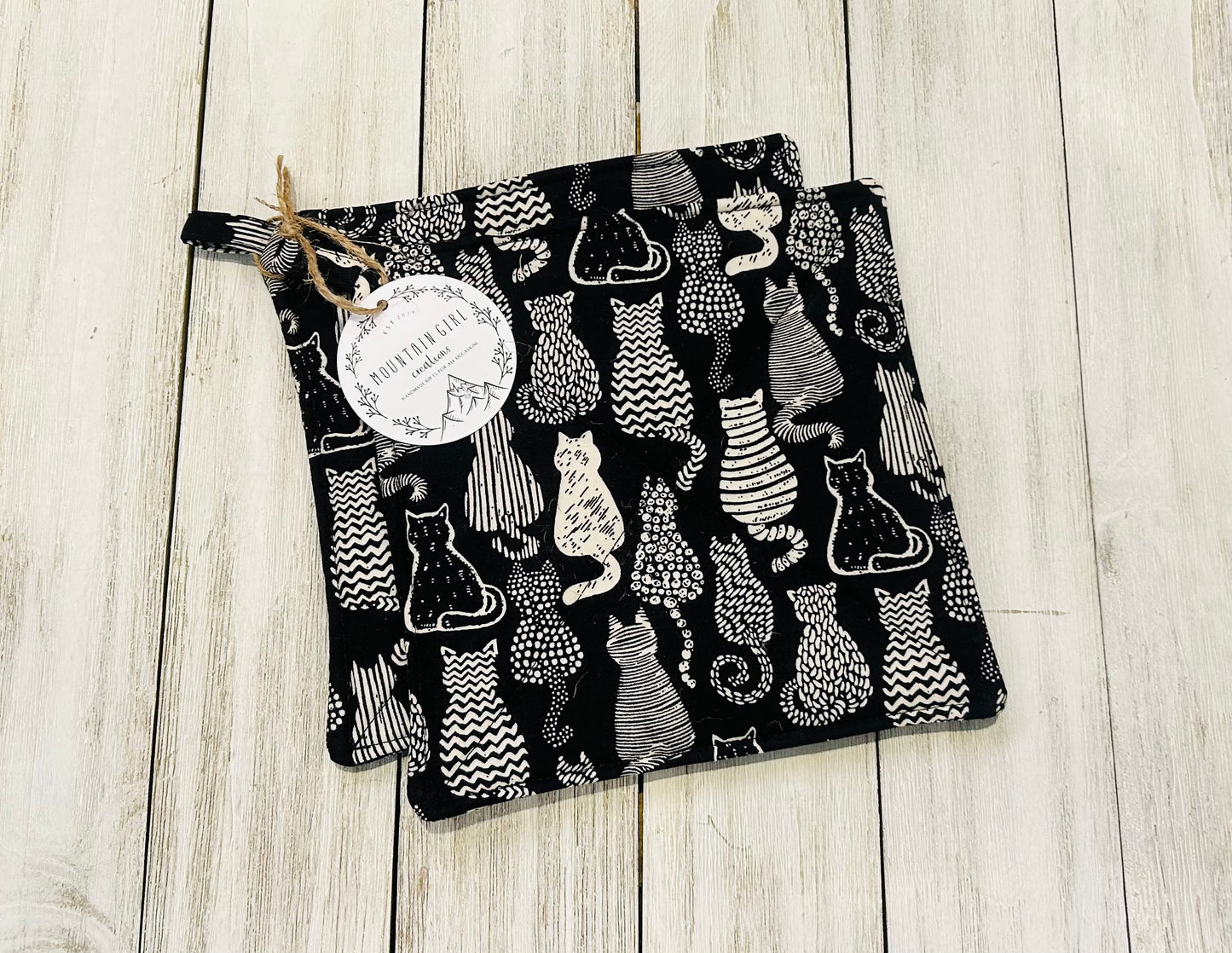 Potholder Set - Cat Themed - Multi Cats on Black