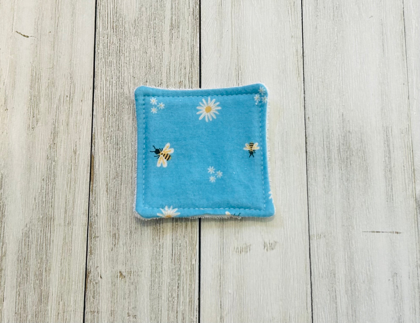 Reusable Facial Cloths - Bee and Daisy