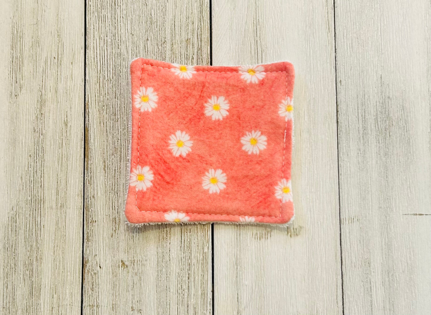 Reusable Facial Cloths - Pink Daisy